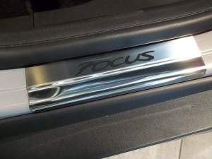 Накладки на пороги Ford FOCUS III Накладки на пороги Ford FOCUS III