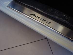 Накладки на пороги Honda ACCORD (3-х дверная)