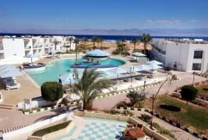 REGINA NUWEIBA RESORT 3* REGINA NUWEIBA RESORT 3*