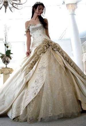 Lace Strapless Floor-length Wedding Dress Lace Strapless Floor-length Wedding Dress