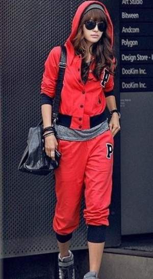 Hot Sale Letter Printed Hooded Cotton Tracksuit Hot Sale Letter Printed Hooded Cotton Tracksuit