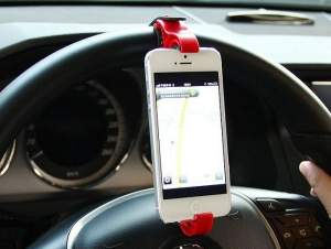 Автомобильный держатель для телефона универсальный