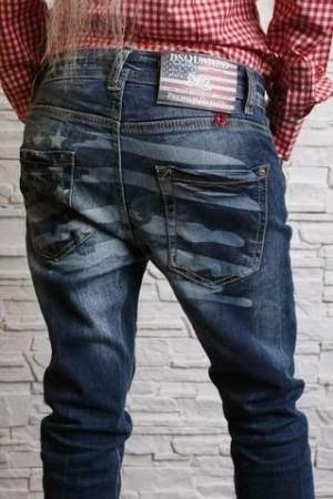 Джинсы Dsquared с флагом