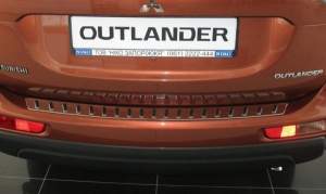 Накладка на задний бампер Mitsubishi Outlander с 2012 г. Накладка на задний бампер Mitsubishi Outlander с 2012 г.