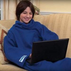 Одеяло с рукавами Snuggie (плед-халат Снагги) (синий) Одеяло с рукавами Snuggie (плед-халат Снагги) (синий)
