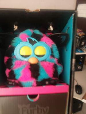 Furby boom Hasbro Triangles Furby boom Hasbro Triangles