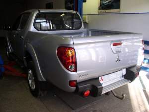 Фаркоп MITSUBISHI L 200 Long пластиковый бампер 2013 г. Фаркоп MITSUBISHI L 200 Long пластиковый бампер 2013 г.