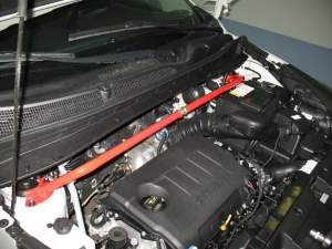 Распорка передних стоек KIA Sportage NEW c 2010г