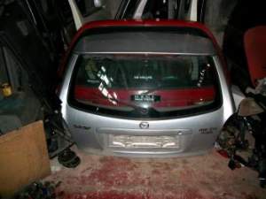 Крышки багажников для автомобилей HONDA, MAZDA, MITSUBISHI, NISSAN, SUBARU, TOYOTA Крышки багажников для автомобилей HONDA, MAZDA, MITSUBISHI, NISSAN, SUBARU, TOYOTA