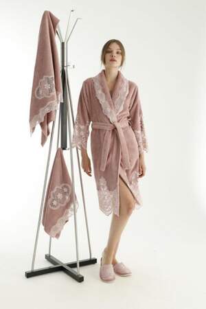 Халат жіночий велюровий короткий Nusa 3875