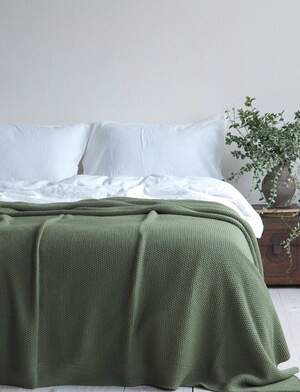 Покривало на ліжко LA MODNO Corn olive 170х240